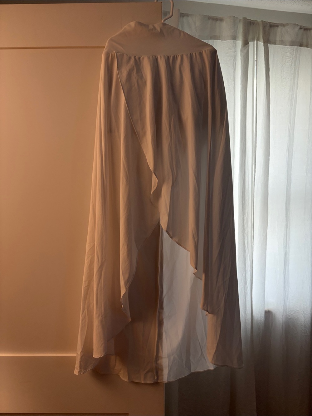 Halara white flowy skirt with built in shorts nwot size xs